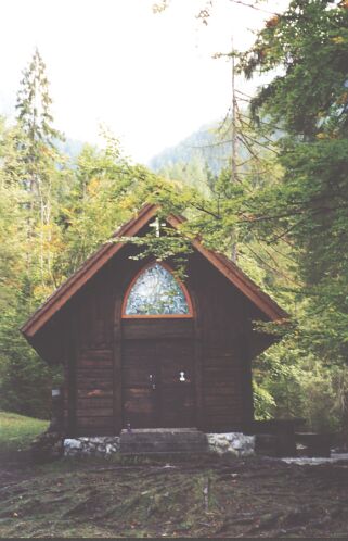 Finzgar's chapel_Jasenje (SI)